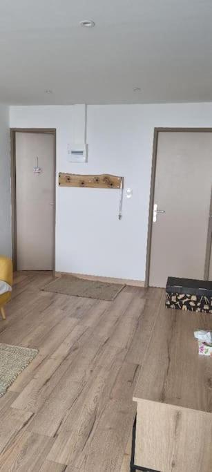 Appartement Tres Lumineux Egat Экстерьер фото